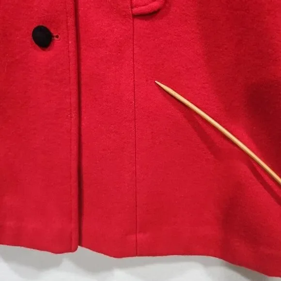 Stephanie Matthews Girls 100% Wool Red Jacket Coat Black Velvet Size 5 Long Hood